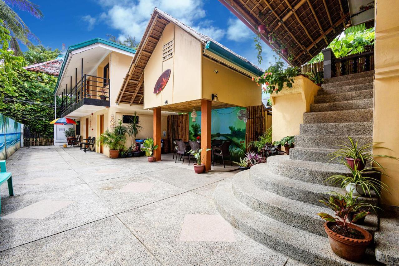 White Shamrock Beach Hotel Balabag  Exterior foto